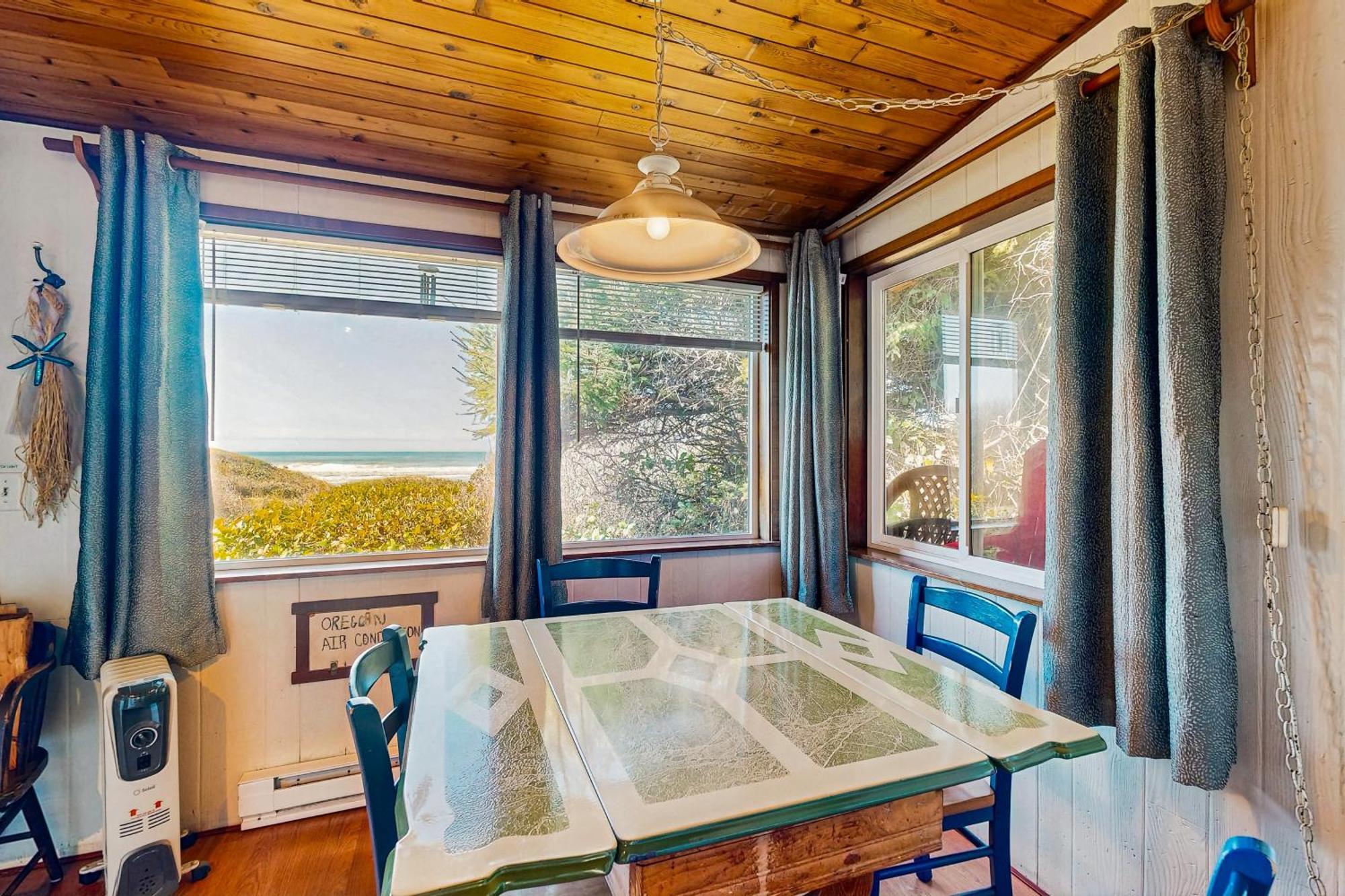 Dulcinea'S Cabin Yachats Εξωτερικό φωτογραφία